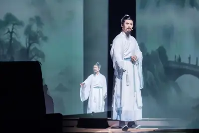 脾气特别好的清纯甜美女生被小哥后入搞了好长时间剧照1